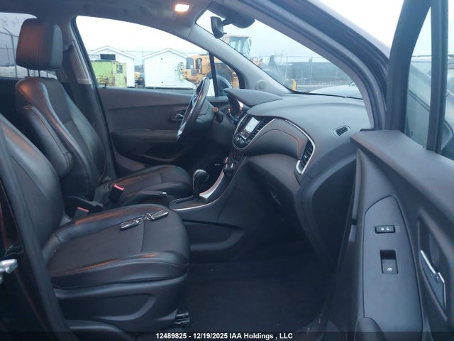 Продаж на аукціоні авто 2018 Chevrolet Trax Lt, vin: 3GNCJPSB2JL178358, номер лоту: 12489825