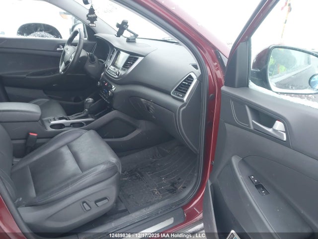 KM8J3CA29HU406159 Hyundai Tucson Limited
