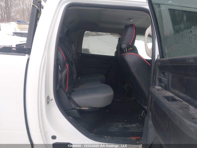 12489850 :رقم المزاد ، 3C6RR7KT0HG783686 vin ، 2017 Ram 1500 St مزاد بيع