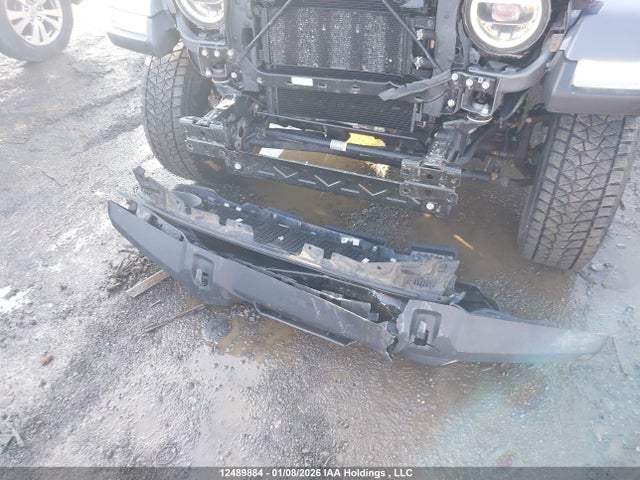 1C4HJXEG1MW544119 Jeep Wrangler Unlimited Sahara