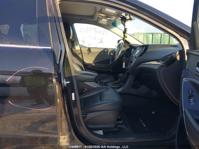 5XYZUDLB9HG428820 Hyundai Santa Fe Sport 2.4 Se