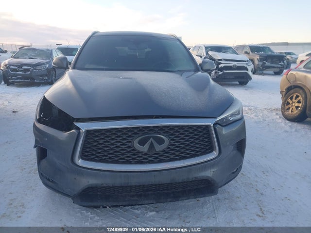3PCAJ5M32KF112516 Infiniti Qx50 Essential/pure