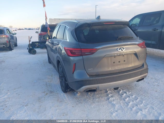3PCAJ5M32KF112516 Infiniti Qx50 Essential/pure