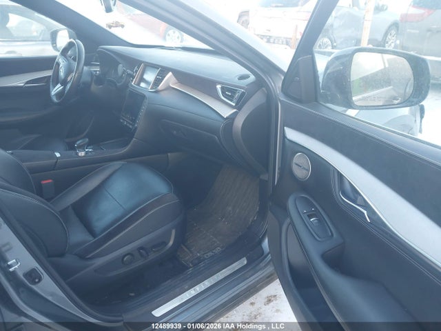 3PCAJ5M32KF112516 Infiniti Qx50 Essential/pure