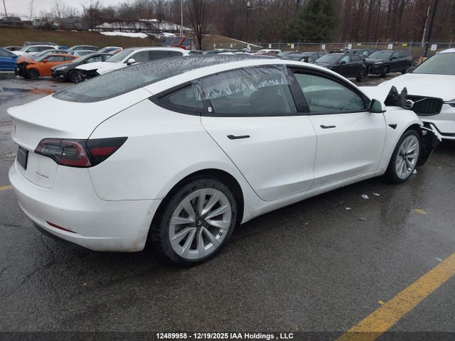 5YJ3E1EB8NF277194 Tesla MODEL 3