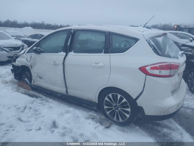 12489966 :رقم المزاد ، 1FADP5FU6HL100110 vin ، 2017 Ford C-max Titanium مزاد بيع