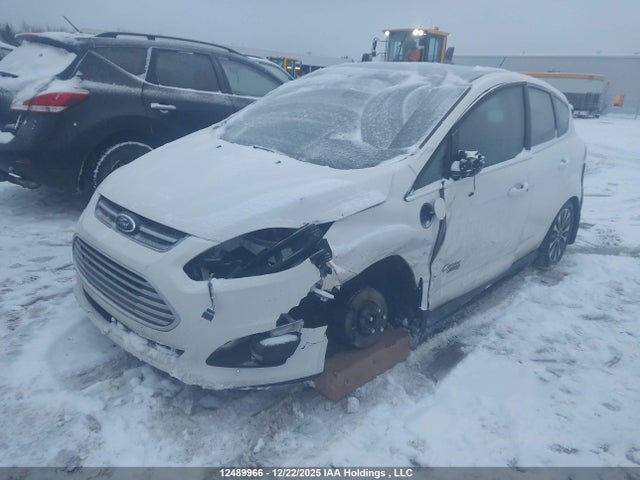 12489966 :رقم المزاد ، 1FADP5FU6HL100110 vin ، 2017 Ford C-max Titanium مزاد بيع