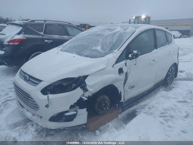 12489966 :رقم المزاد ، 1FADP5FU6HL100110 vin ، 2017 Ford C-max Titanium مزاد بيع