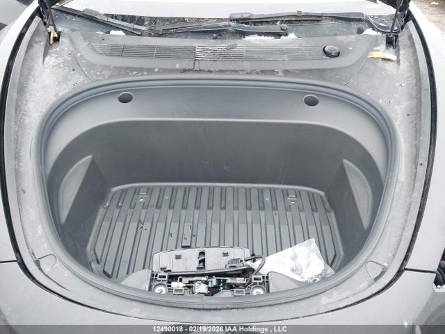 5YJ3E1EB5NF118164 Tesla MODEL 3