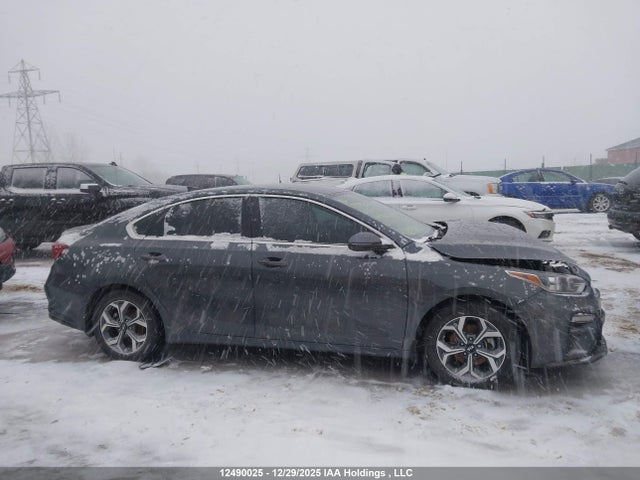 3KPF54AD5ME400069 KIA Forte Ex/ex Premium/ex+