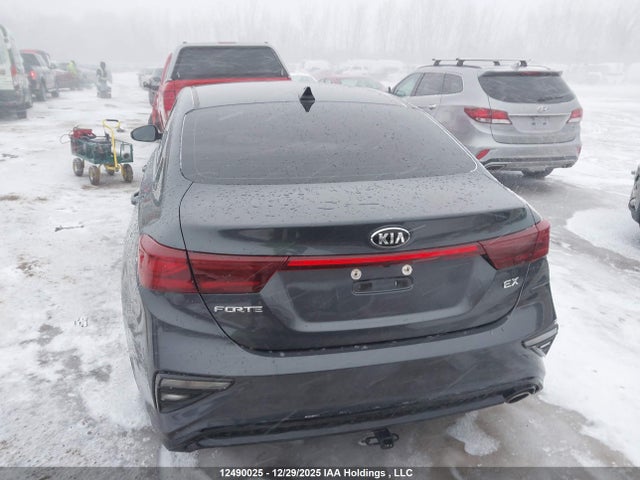 3KPF54AD5ME400069 KIA Forte Ex/ex Premium/ex+