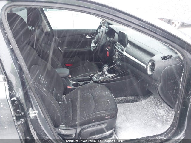 3KPF54AD5ME400069 KIA Forte Ex/ex Premium/ex+
