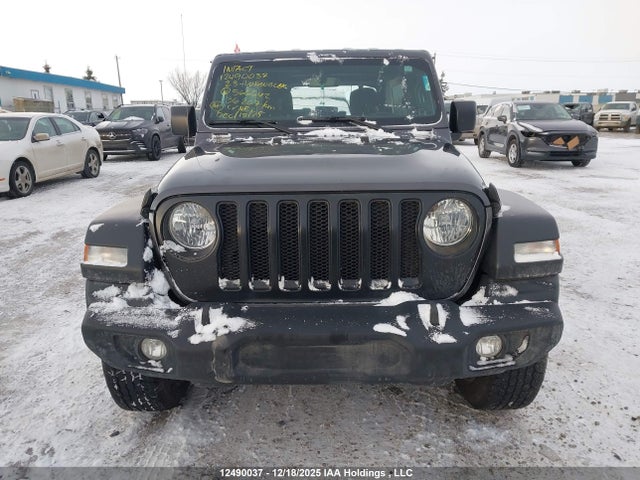 1C4HJXDG8PW566642 Jeep Wrangler 4-door Sport S