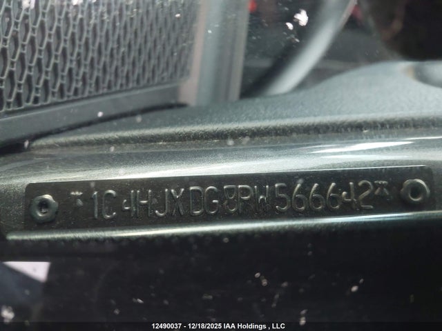 1C4HJXDG8PW566642 Jeep Wrangler 4-door Sport S