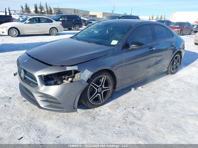 W1K3G4FB8LJ208219 Mercedes-Benz A 220 4matic