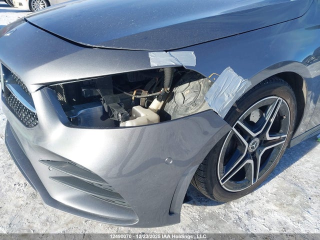 W1K3G4FB8LJ208219 Mercedes-Benz A 220 4matic