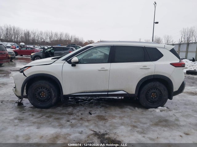 JN8AT3DD7MW315170 Nissan Rogue Platinum