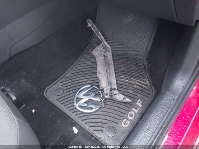 3VW2A7AU8FM076651 Volkswagen Golf Tdi