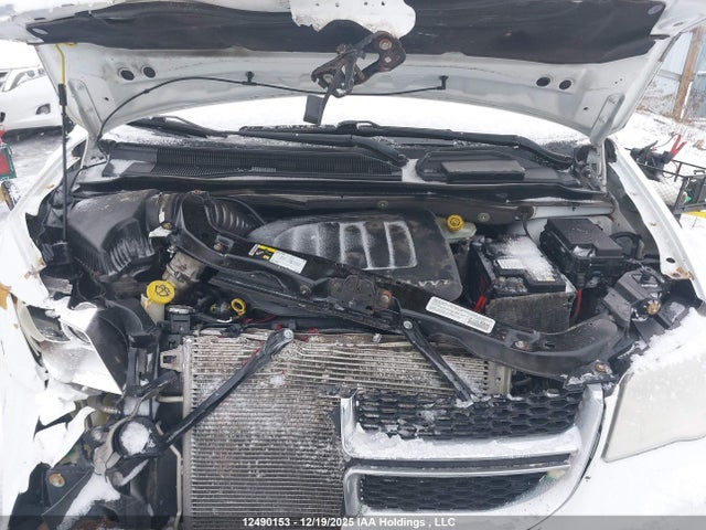 2C4RDGBGXER371517 Dodge Grand Caravan Se