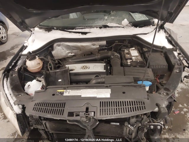WVGJV7AX6FW543669 Volkswagen Tiguan S/se/sel/r-line