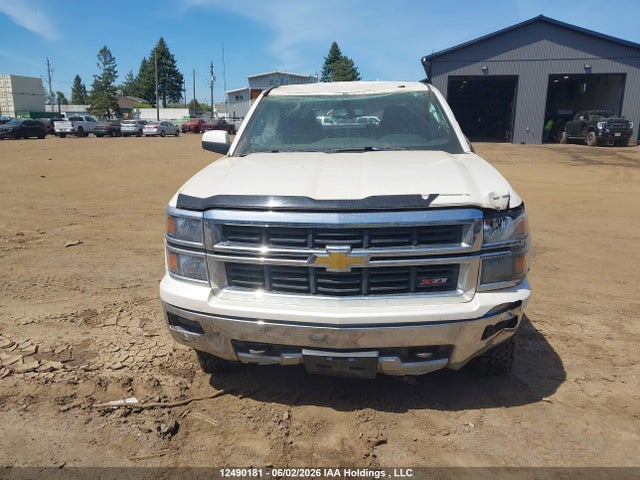 12490181 :رقم المزاد ، 3GCUKREC5FG117080 vin ، 2015 Chevrolet Silverado 1500 1lt/2lt مزاد بيع