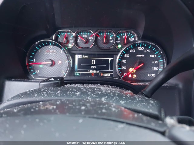 12490181 :رقم المزاد ، 3GCUKREC5FG117080 vin ، 2015 Chevrolet Silverado 1500 1lt/2lt مزاد بيع