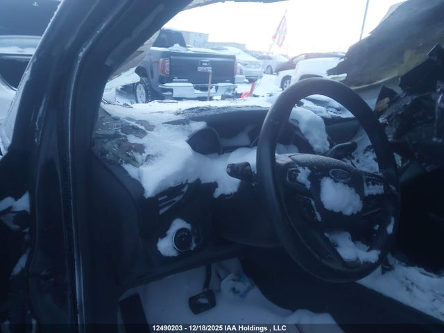 1FMCU9J90JUD44923 Ford Escape Titanium