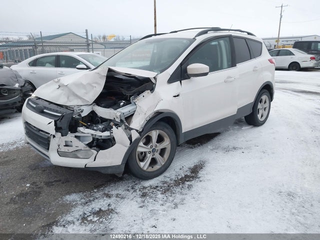 1FMCU9GXXEUC94821 Ford ESCAPE SE