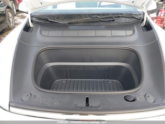 XP7YGDEE0TB759584 Tesla Model Y