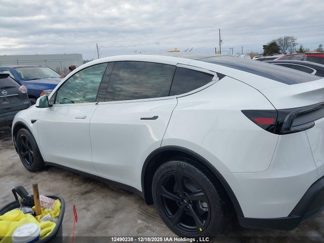 XP7YGDEE0TB759584 Tesla Model Y