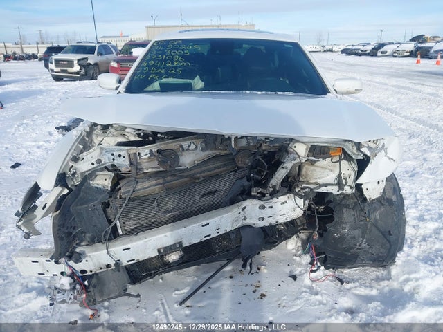2C3CCABG0KH731096 Chrysler 300 S