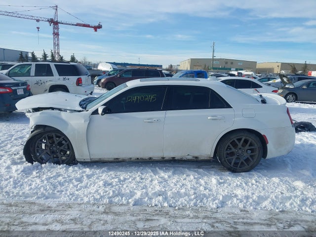 2C3CCABG0KH731096 Chrysler 300 S