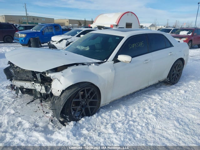 2C3CCABG0KH731096 Chrysler 300 S
