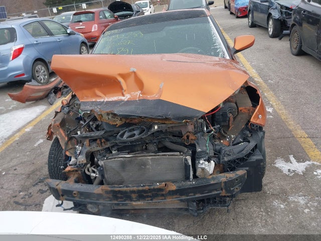 2013 Hyundai Veloster მანქანა იყიდება აუქციონზე, vin: KMHTC6AD7DU144891, აუქციონის ნომერი: 12490288