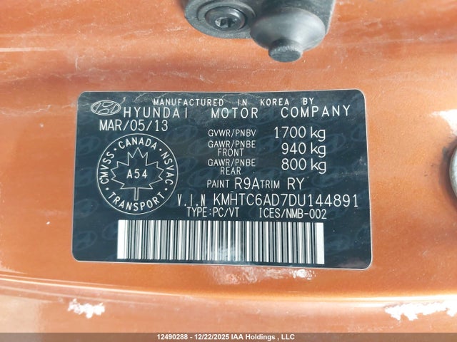 2013 Hyundai Veloster მანქანა იყიდება აუქციონზე, vin: KMHTC6AD7DU144891, აუქციონის ნომერი: 12490288