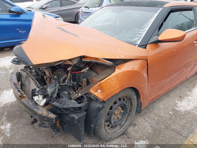 2013 Hyundai Veloster მანქანა იყიდება აუქციონზე, vin: KMHTC6AD7DU144891, აუქციონის ნომერი: 12490288