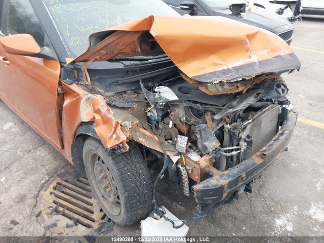 2013 Hyundai Veloster მანქანა იყიდება აუქციონზე, vin: KMHTC6AD7DU144891, აუქციონის ნომერი: 12490288