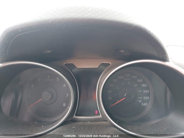 2013 Hyundai Veloster მანქანა იყიდება აუქციონზე, vin: KMHTC6AD7DU144891, აუქციონის ნომერი: 12490288