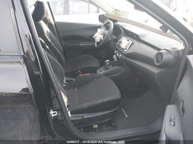 3N1CP5BV6SL471822 Nissan kicks play