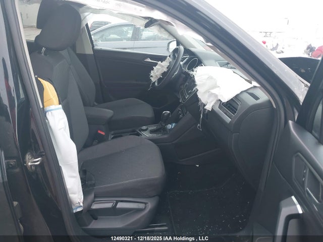 3VV0B7AX8KM034610 Volkswagen Tiguan Trendline