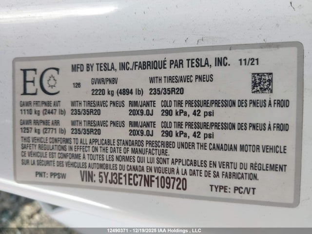 5YJ3E1EC7NF109720 Tesla MODEL 3