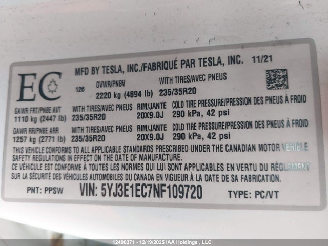 5YJ3E1EC7NF109720 Tesla MODEL 3