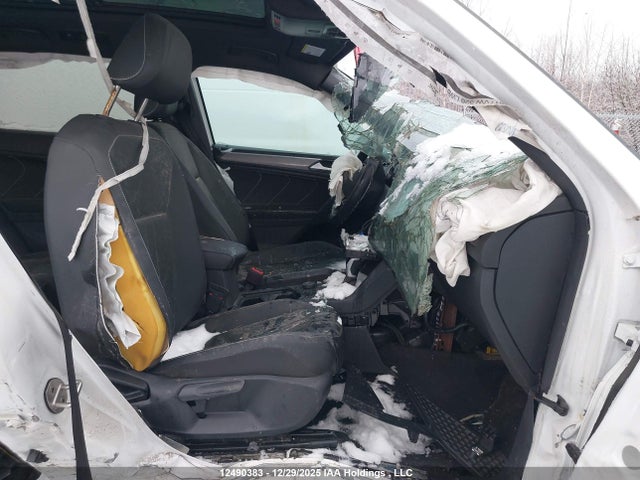 Volkswagen Tiguan 2024 3VV8B7AX7RM009808 Image 5