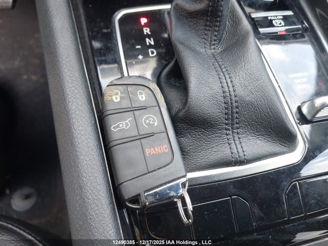 12490385 :رقم المزاد ، 3C4NJDBN6PT553753 vin ، 2023 Jeep Compass Latitude مزاد بيع