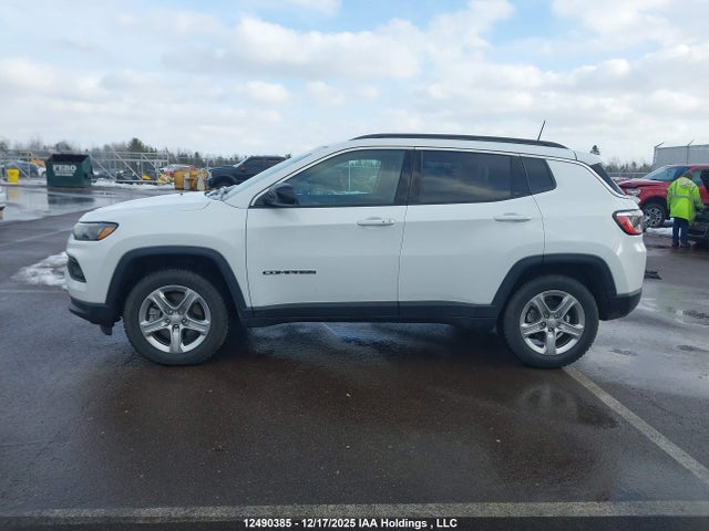 12490385 :رقم المزاد ، 3C4NJDBN6PT553753 vin ، 2023 Jeep Compass Latitude مزاد بيع