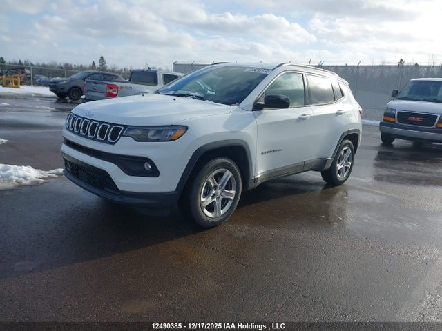12490385 :رقم المزاد ، 3C4NJDBN6PT553753 vin ، 2023 Jeep Compass Latitude مزاد بيع
