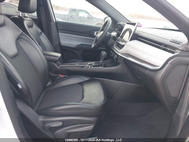 12490385 :رقم المزاد ، 3C4NJDBN6PT553753 vin ، 2023 Jeep Compass Latitude مزاد بيع