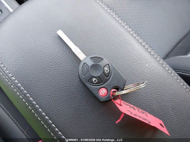 1FMCU0GDXJUD52860 Ford ESCAPE SE