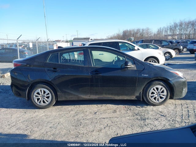 JTDKBRFU0G3014362 Toyota Prius Technology/touring