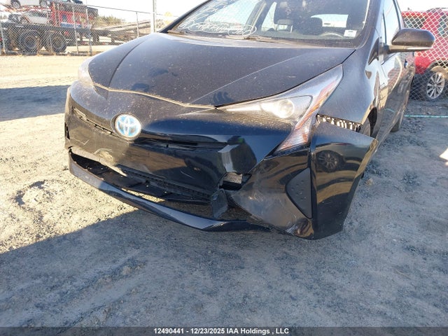 JTDKBRFU0G3014362 Toyota Prius Technology/touring
